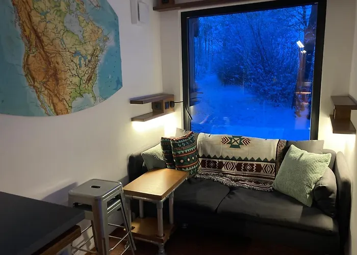 Tiny House Im Seecontainer Mit Parkplatz, Glasfaser, Veranda Und Gehobener Ausstattung Casa vacanze
