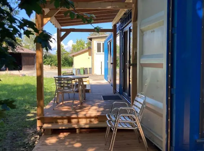 Tiny House Im Seecontainer Mit Parkplatz, Glasfaser, Veranda Und Gehobener Ausstattung Casa vacanze Coburg