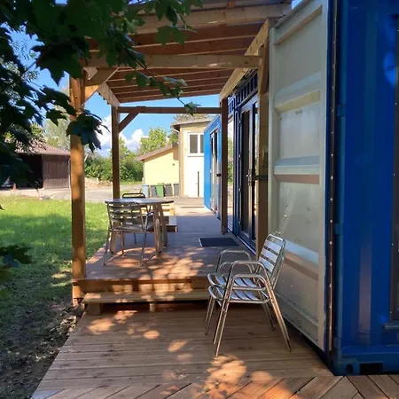 Tiny House Im Seecontainer Mit Parkplatz, Glasfaser, Veranda Und Gehobener Ausstattung Tatil Evi Coburg