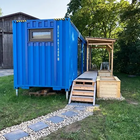 Tiny House Im Seecontainer Mit Parkplatz, Glasfaser, Veranda Und Gehobener Ausstattung Tatil Evi