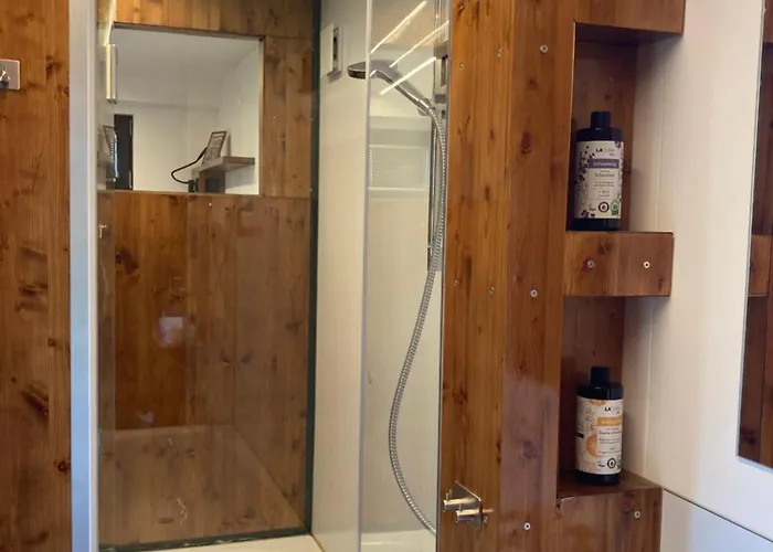 Tiny House Im Seecontainer Mit Parkplatz, Glasfaser, Veranda Und Gehobener Ausstattung Casa vacanze